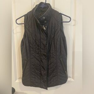 Women’s Banana Republic Quilted Dark Brown Vest